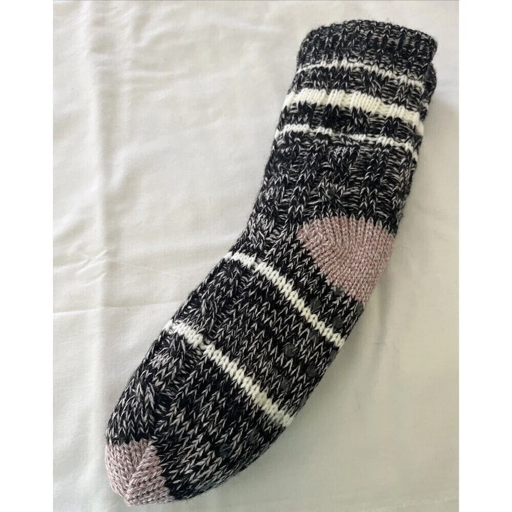 G.H. Bass & Co Women's Cozy Slipper Sock Faux Fur Lined Black Multi One Size NWT